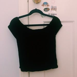 fitted black brandy melville shirt🖤